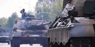 Ukraine Strikes: Unprecedented Drone Offensive Targets Moscow