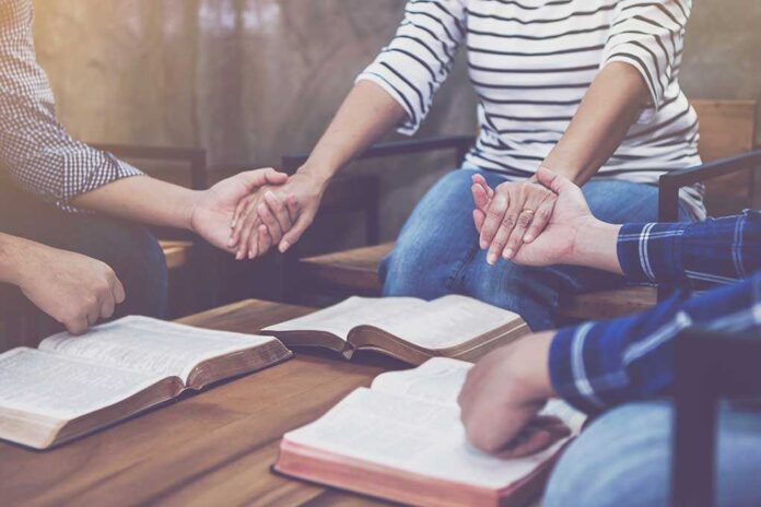 1069961357 featured image Christians praying