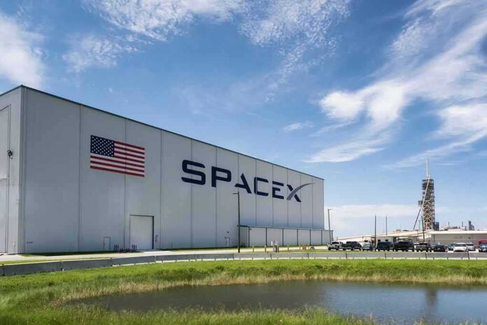 1113361880 featured image SpaceX building