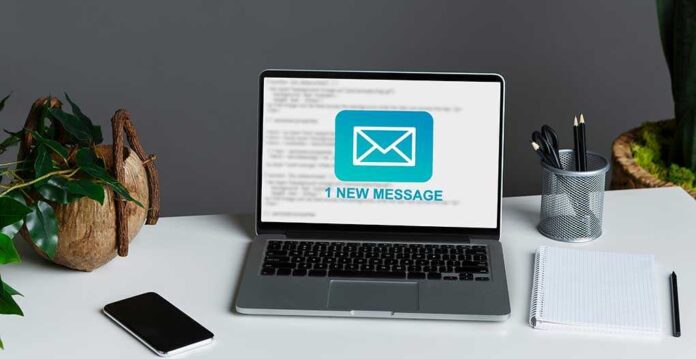 1912319569 featured image New message on a screen