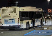 MIDNIGHT Airport Chaos – 13 INJURED! Shuttle bus crash at Newark Airport injures 13 people