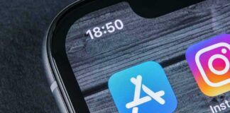 smartphone screen showing app icons and notification badges